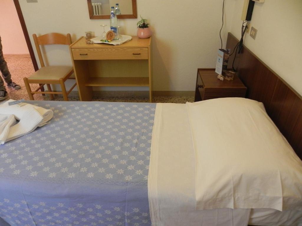 Hotel Stella Maris Cervia Camera foto